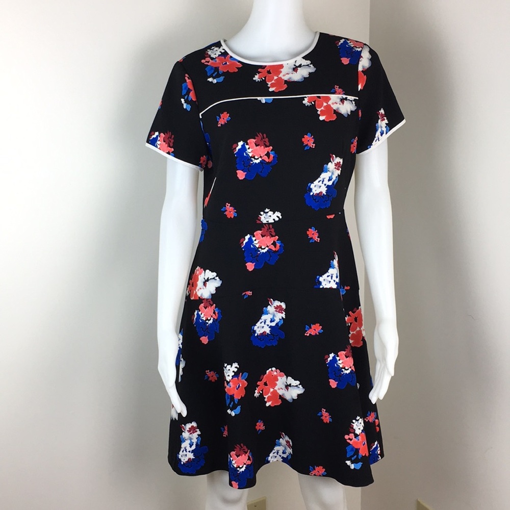 Vince Camuto black floral fit and flare dress 6
